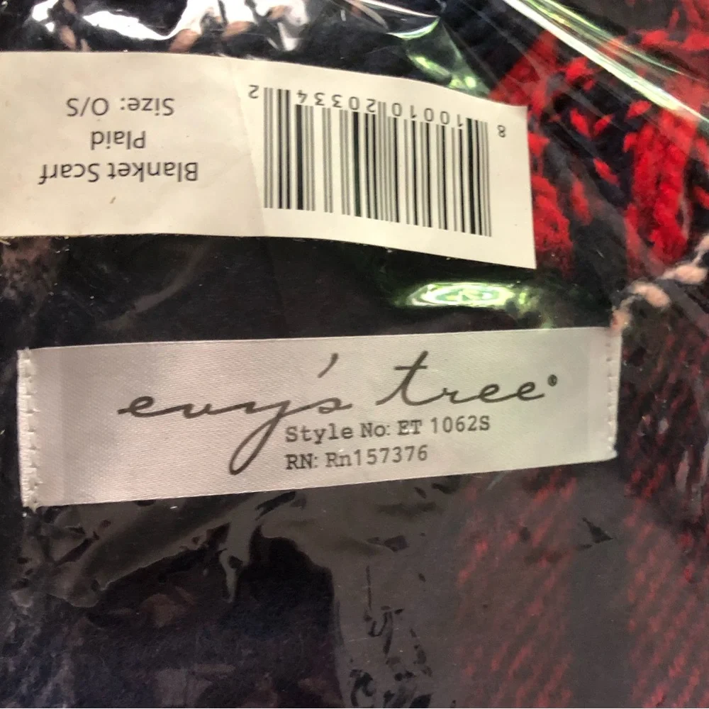 NWT. Evy’s Tree Navy & Red Plaid Blanket Scarf- OS